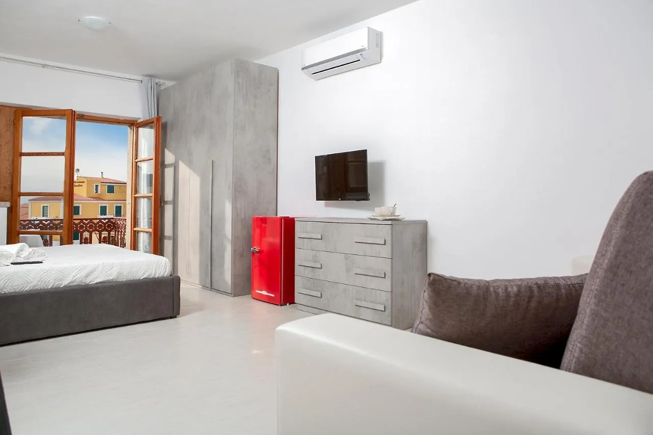 ** Bed & Breakfast Romeo & Juliet Affittacamere Santa Teresa Gallura Italy